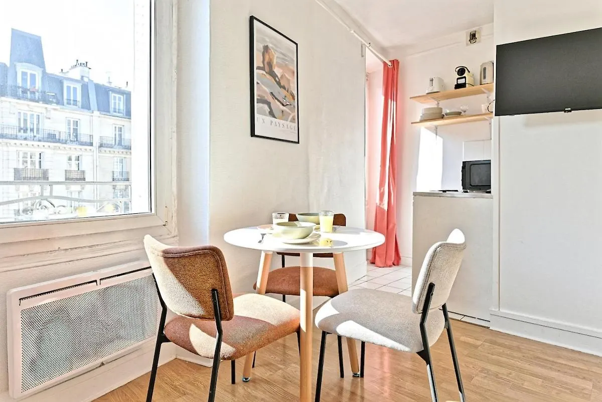 Apartment Studio Cosy Et Lumineux Proche De Nation Voltaire Paris