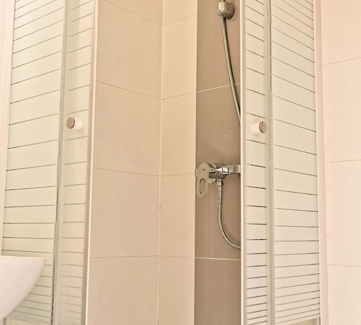 Lejlighed Studio Cosy Et Lumineux Proche De Nation Voltaire Paris